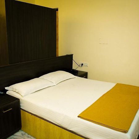Hotel Arunachala Tiruvannāmalai Zewnętrze zdjęcie