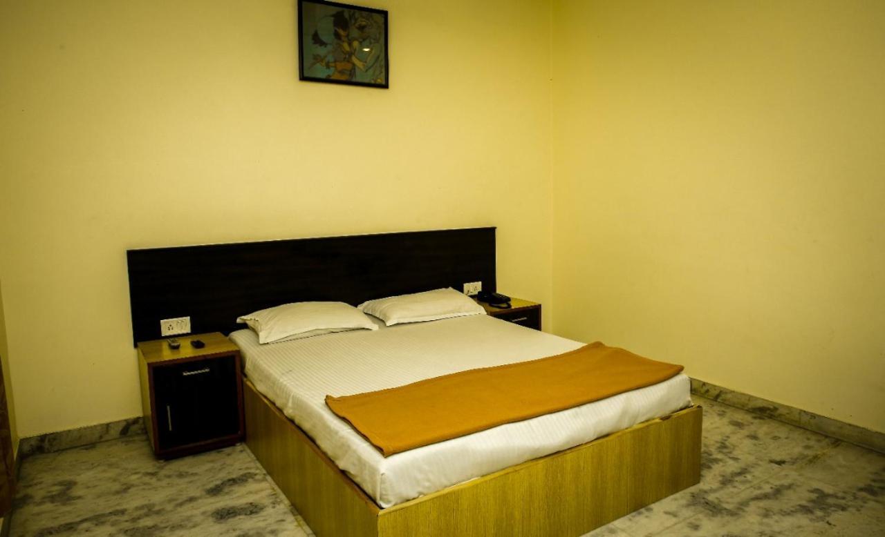 Hotel Arunachala Tiruvannāmalai Zewnętrze zdjęcie