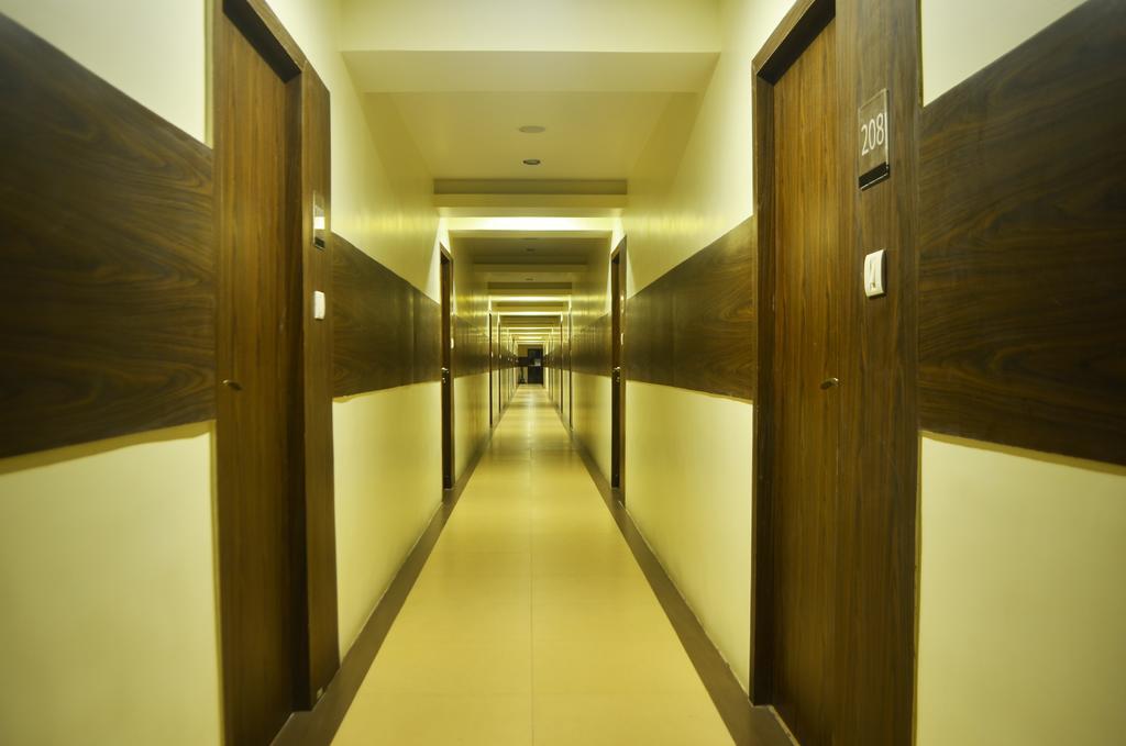 Hotel Arunachala Tiruvannāmalai Zewnętrze zdjęcie